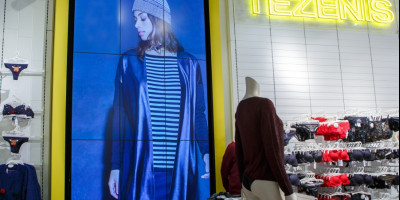 Digital Signage для группы компаний Calzedonia, Tezenis, Intimissimi